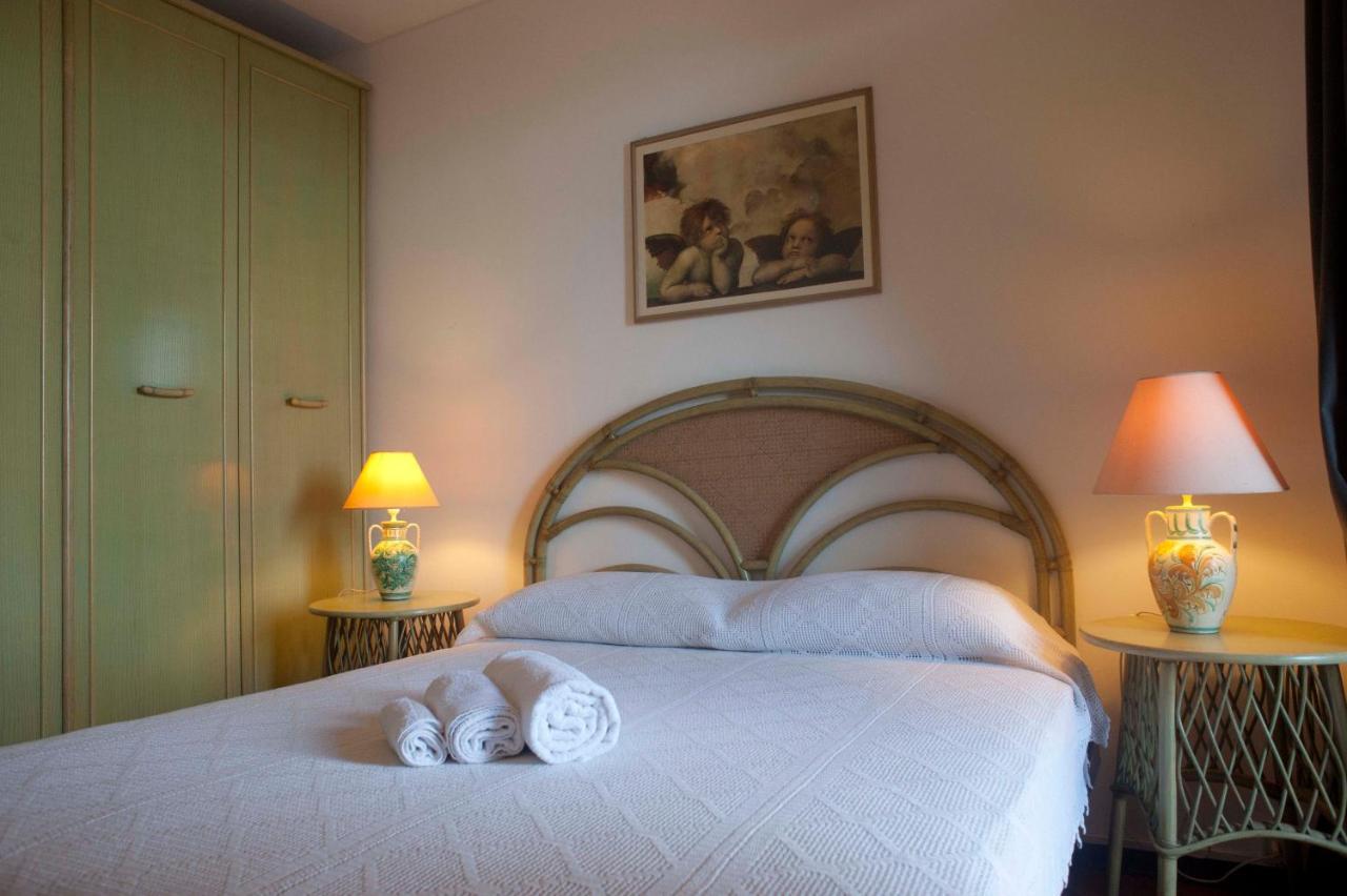 Mara'S House, 10 Minuti A Piedi Dal Centro, Parcheggio Privato Apartment ตาออร์มินา ภายนอก รูปภาพ