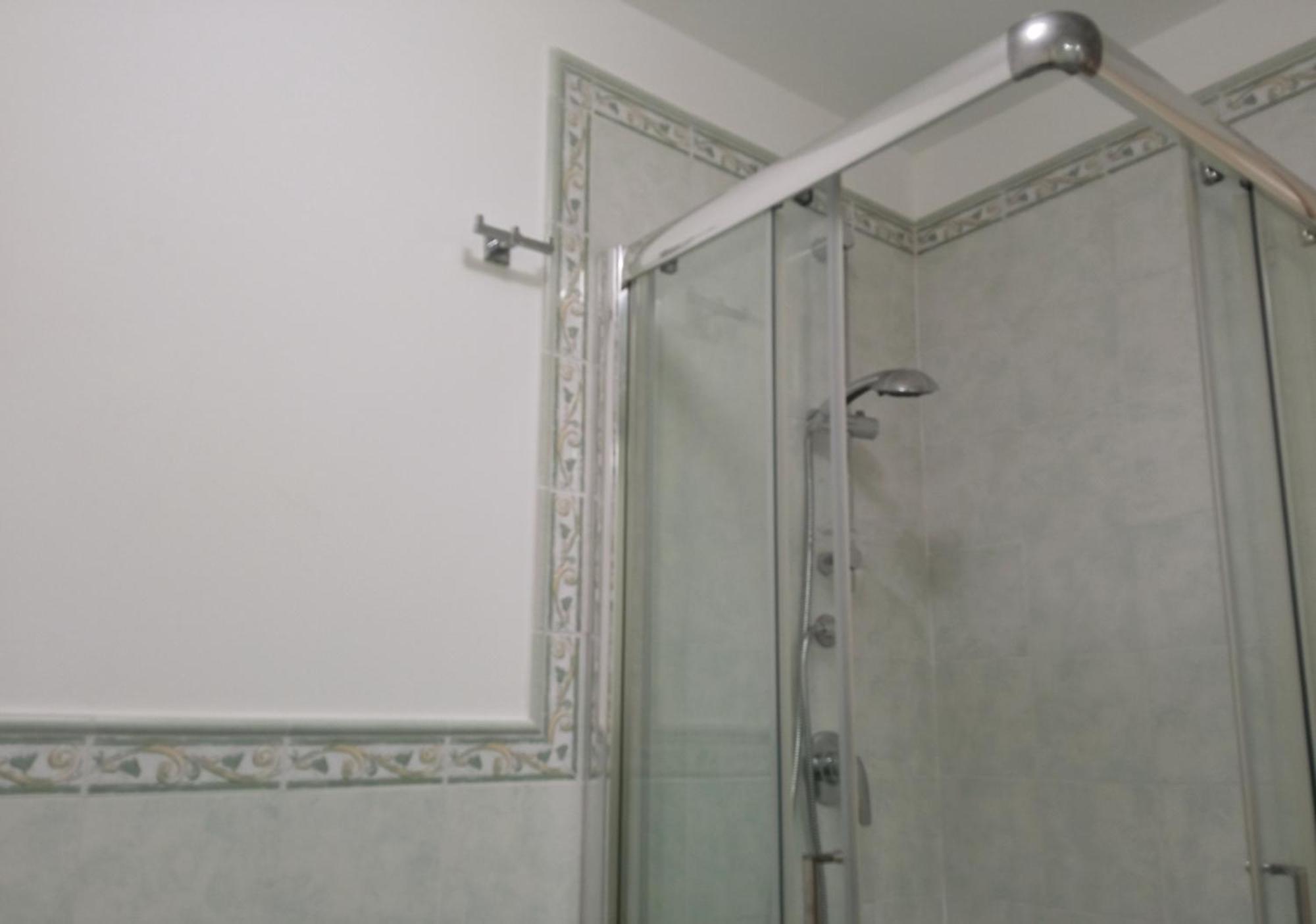 Mara'S House, 10 Minuti A Piedi Dal Centro, Parcheggio Privato Apartment ตาออร์มินา ภายนอก รูปภาพ